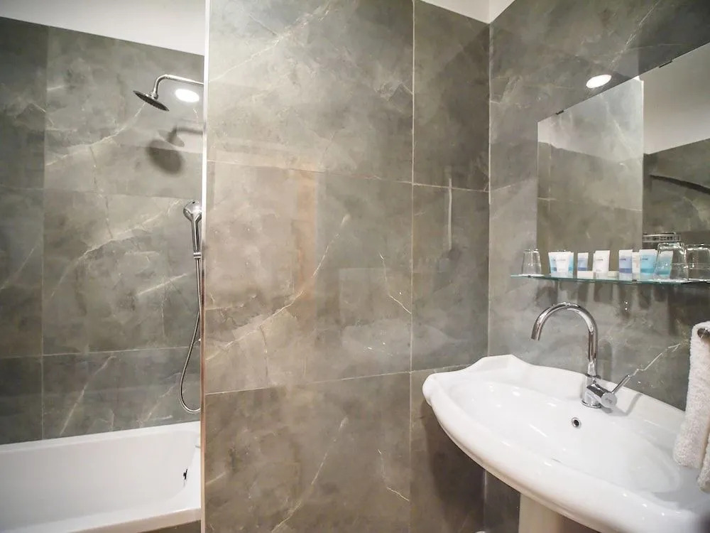 Litov Kotel Hotel - A Jewish Orthodox Hotel