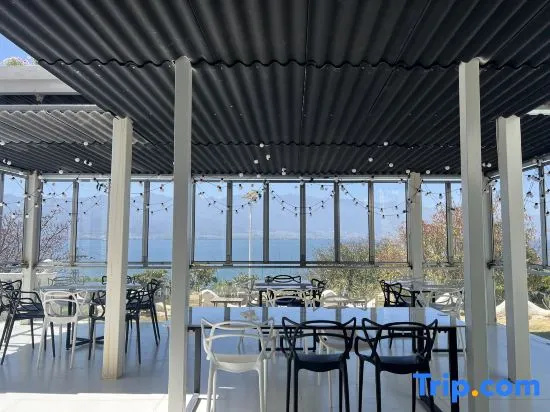 大理顾里海景别墅Dali Guli Sea View Villa Hotel