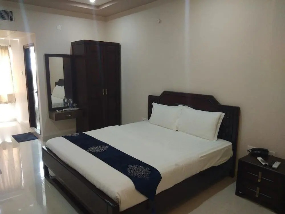 JNR GRAND Hotel
