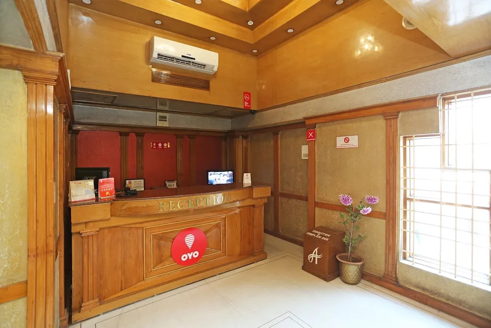 OYO 7838 Amrit Regency
