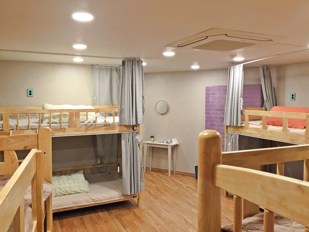 Flat B Hostel - Hostel