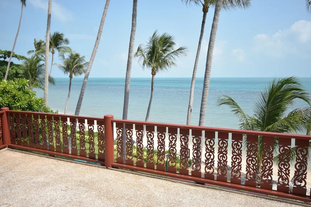 3 Bedroom Beach Front Villa with Private Pool - P3 SDV026-By Samui Dream Villas