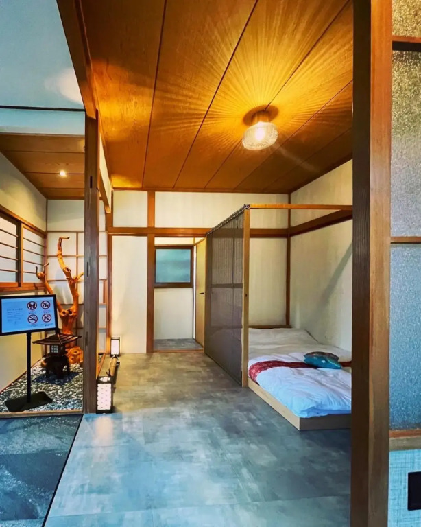 オーシャンビュー 加美屋リゾート 江ノ島,江ノ島の島内,仲見世通りから3分,海と日の出を臨む貸切の和モダン別荘