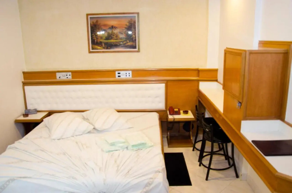 Omega Palace Hotel