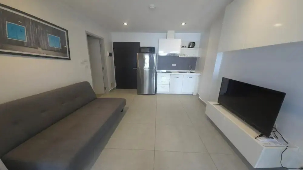 Boutique Comfort 1BR T2-410