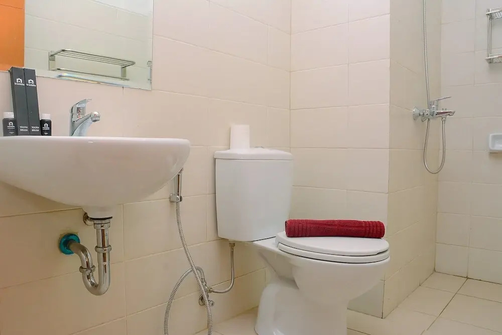 Cozy with Brand New @2BR Woodland Park Residence Apartment