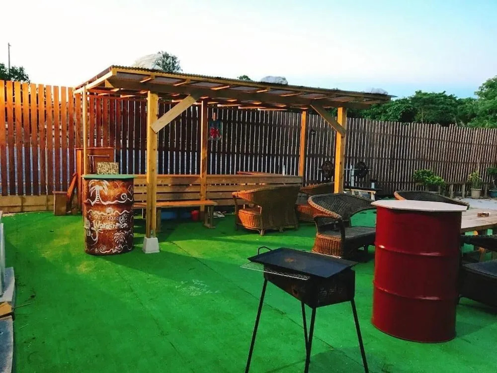 Guest House Waraenmon - Hostel