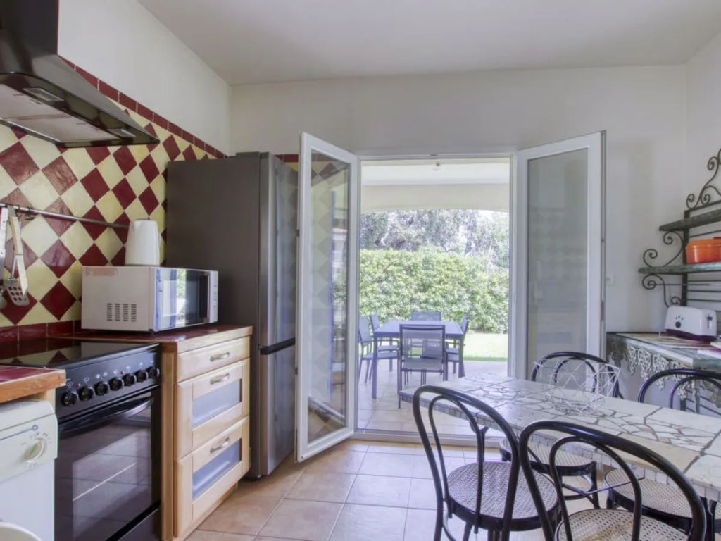 Holiday Home Le Puit des Oliviers 1 (LCD150)