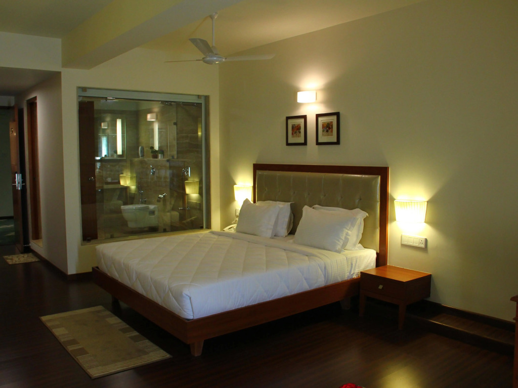 Kells Hotel and Restaurant