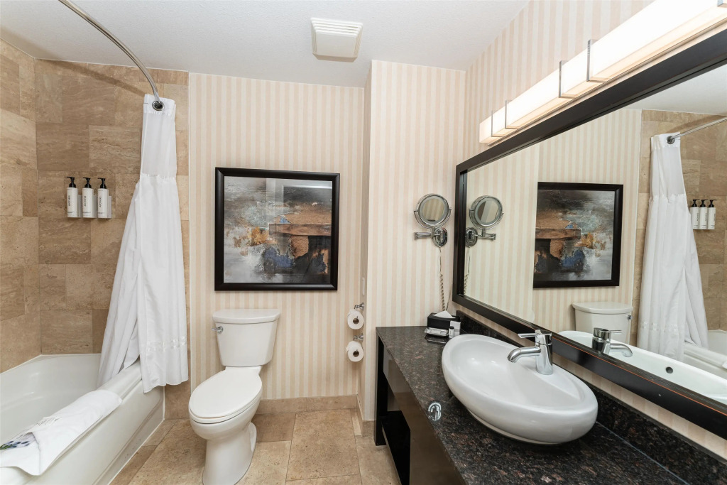 Prestige Lakeside Resort, WorldHotels Elite