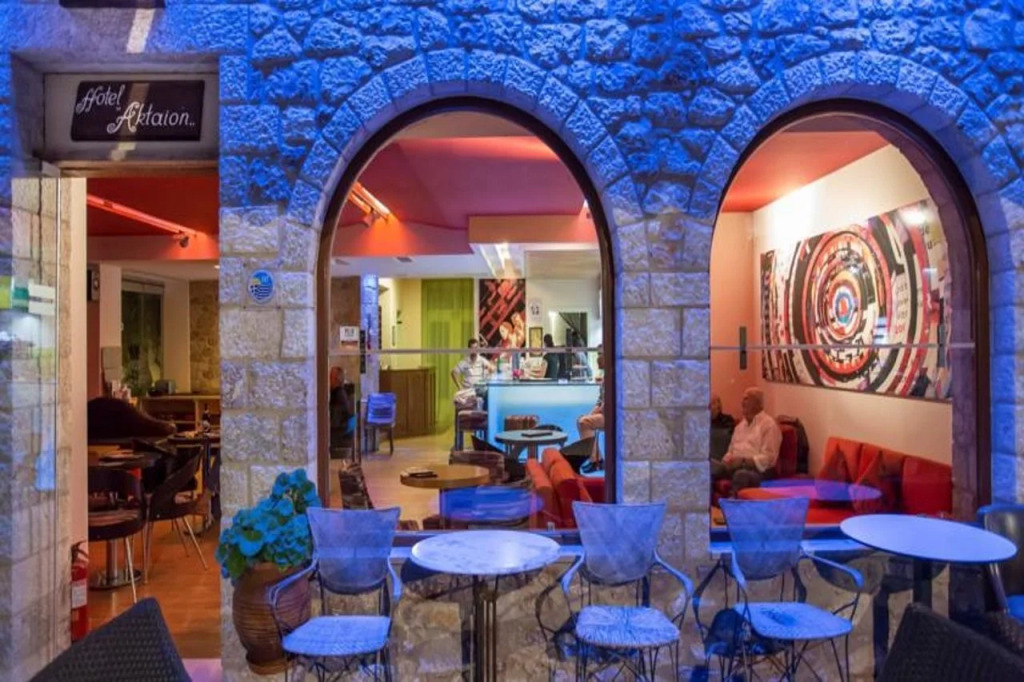 Aktaion Hotel