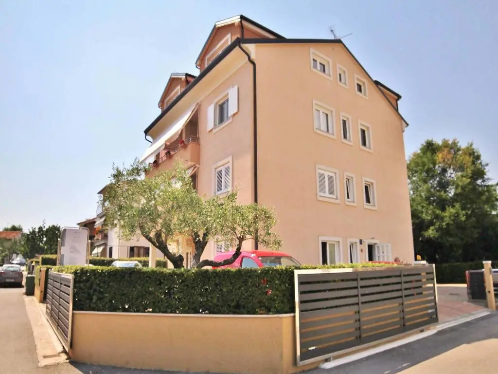 Apartment Gaga