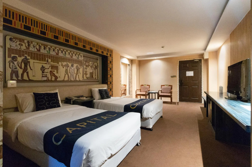 Отель Luxor Bangkok
