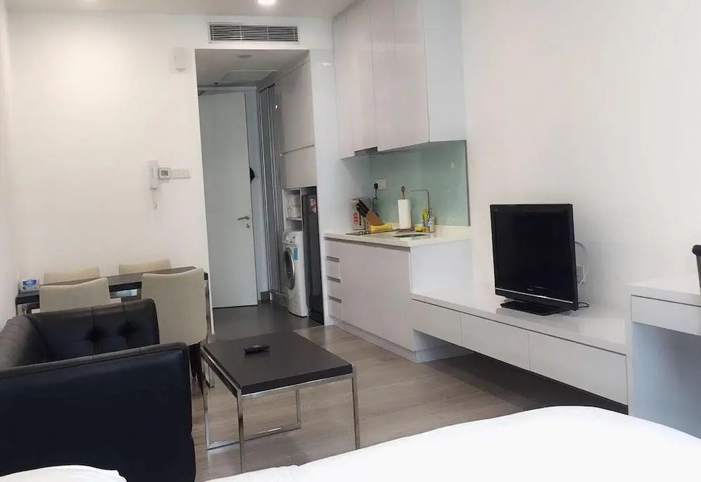City Residences Premium Studio B.Ceylon
