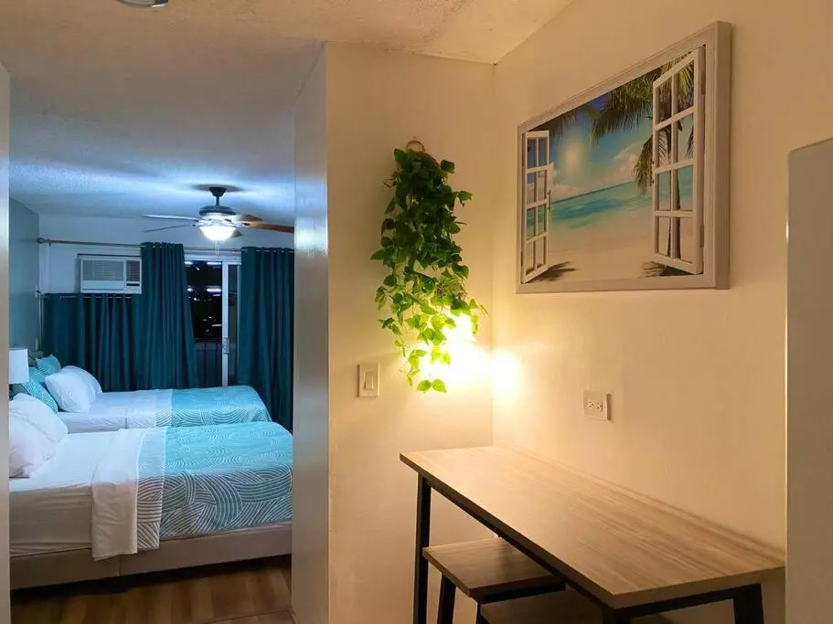 Luxury 2beds,2baths, free parking at Waikiki Beach