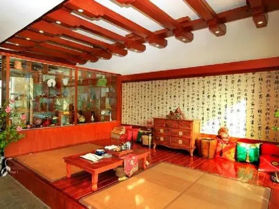 Jingpo Renjia Hotel