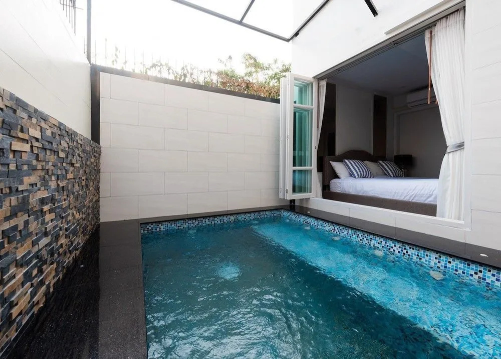 Exquisite Pool Villa J - Pattaya Pool Villa