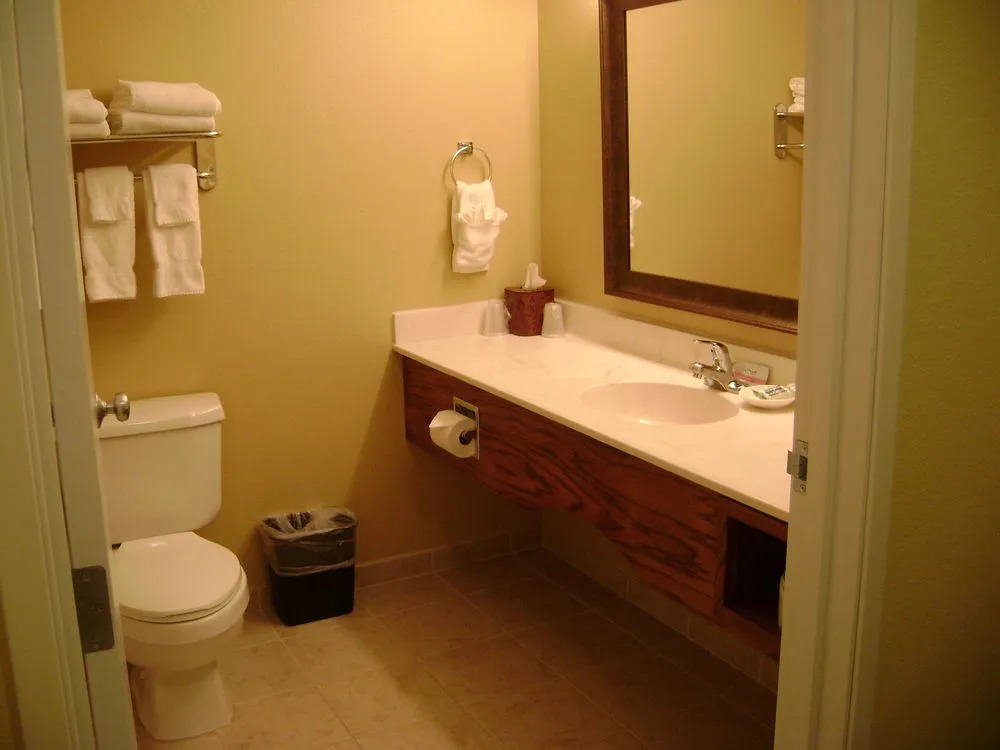 GrandStay Hotel and Suites