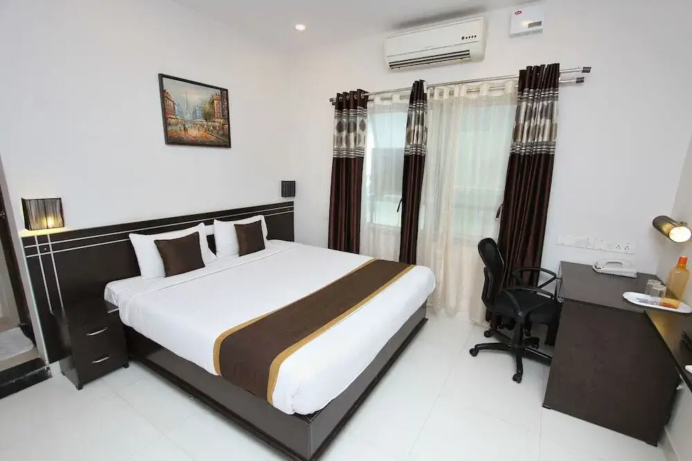 Kp Suits by OYO Rooms