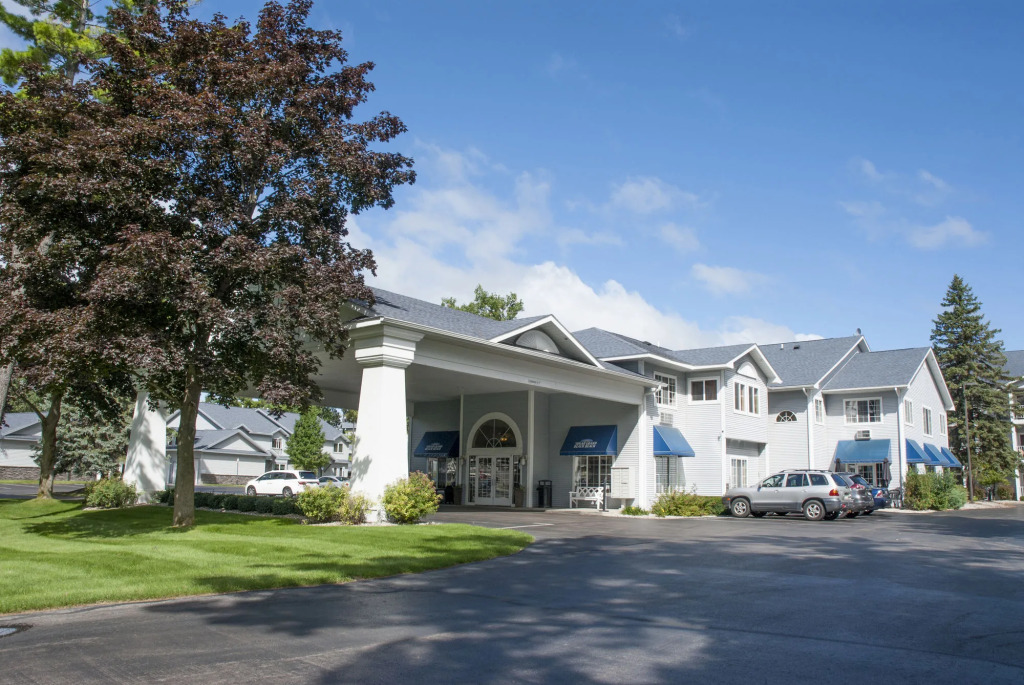 The Beach Haus - Traverse City