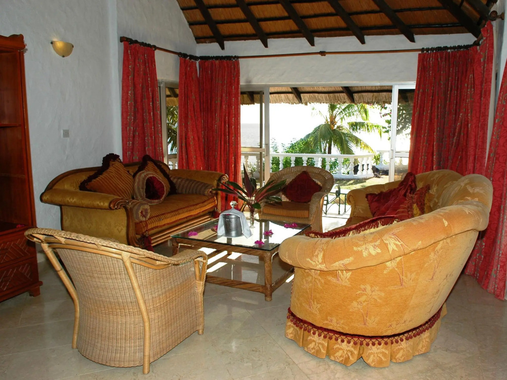 Sunset Beach Hotel