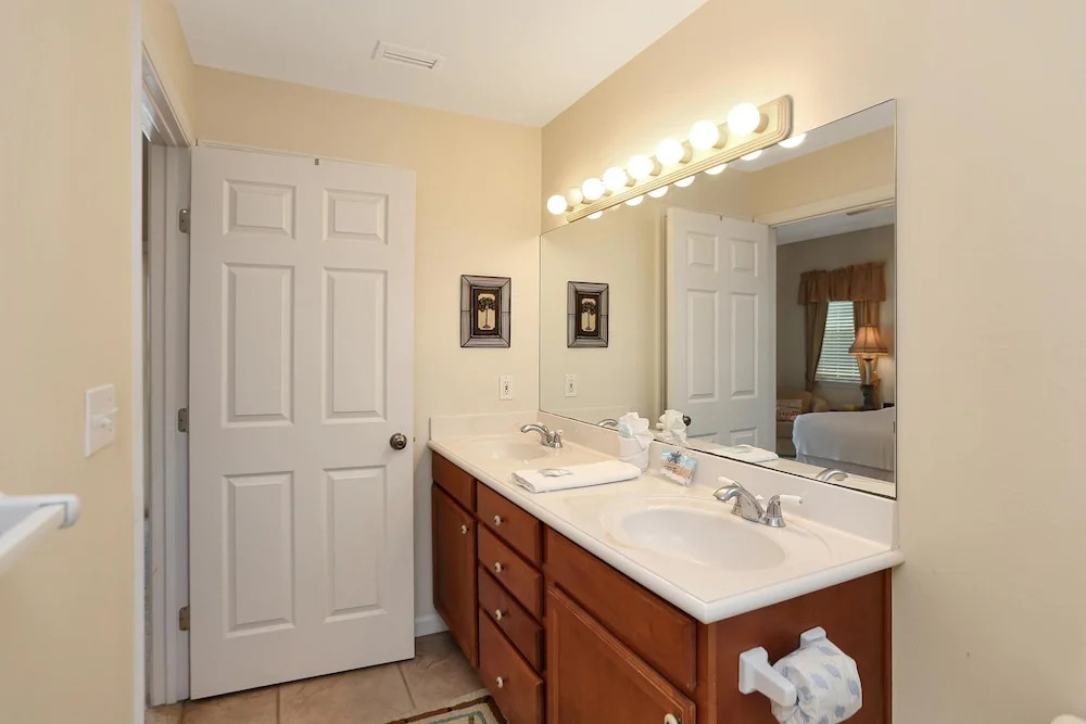 Yellow Bird by Pristine Properties Vacation Rentals