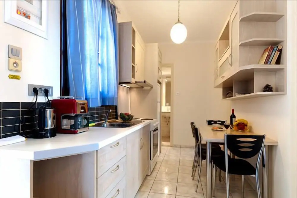 Giorgis Blue Apartments
