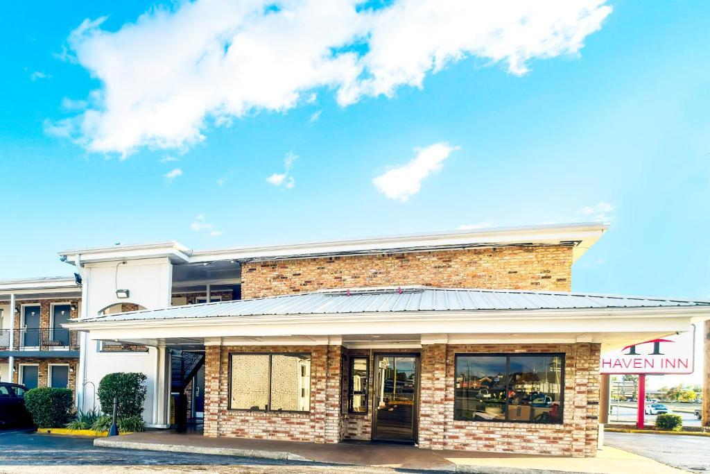 Hotel O Haven Inn Huntsville AL US 72