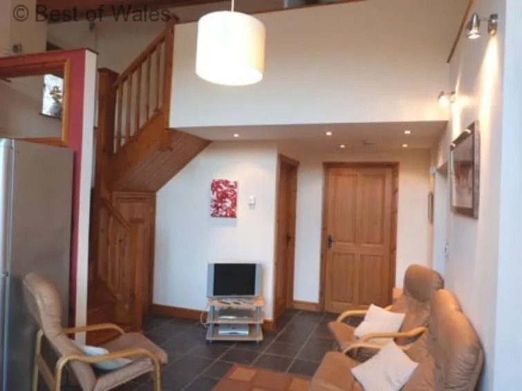Holiday Home Llety'r Cwm