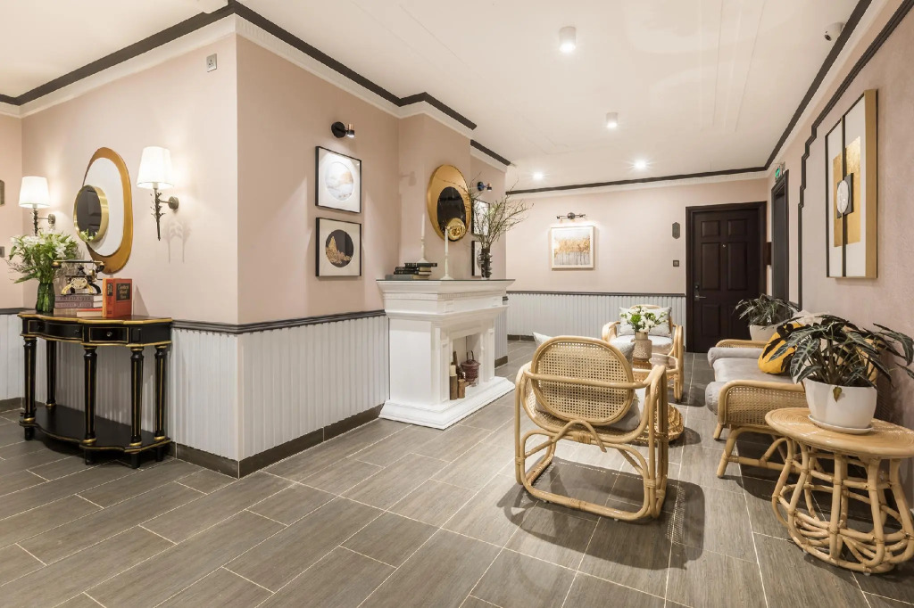 ARTIS Hotel Da Lat