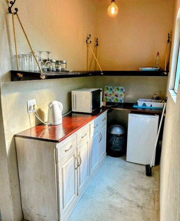 Leadwood Tree Safari Lodge