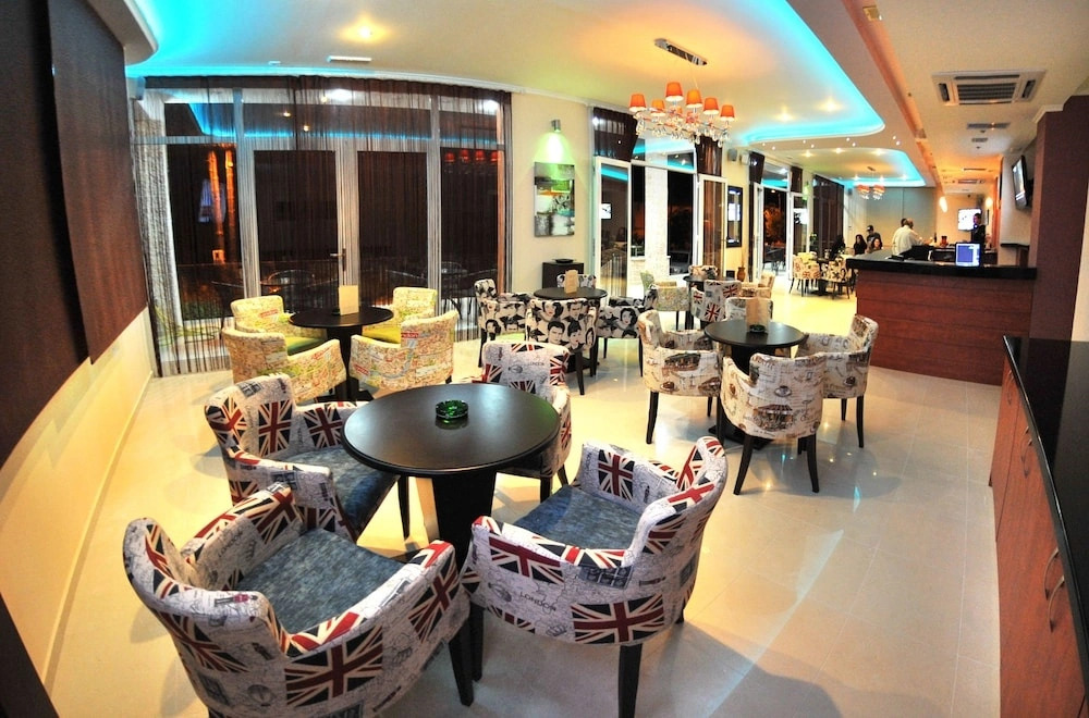 Dionysos Luxury Apartments