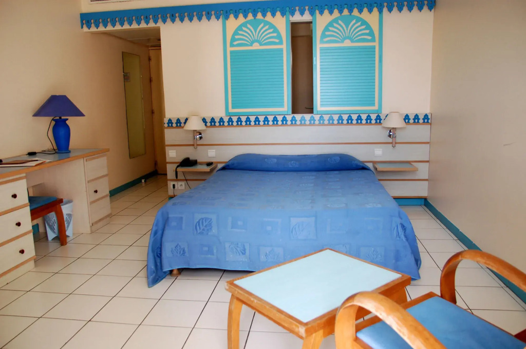 Studio dans Résidence Hotelière aux 3ilets Pointe du bout Résidence la Marina Carayou