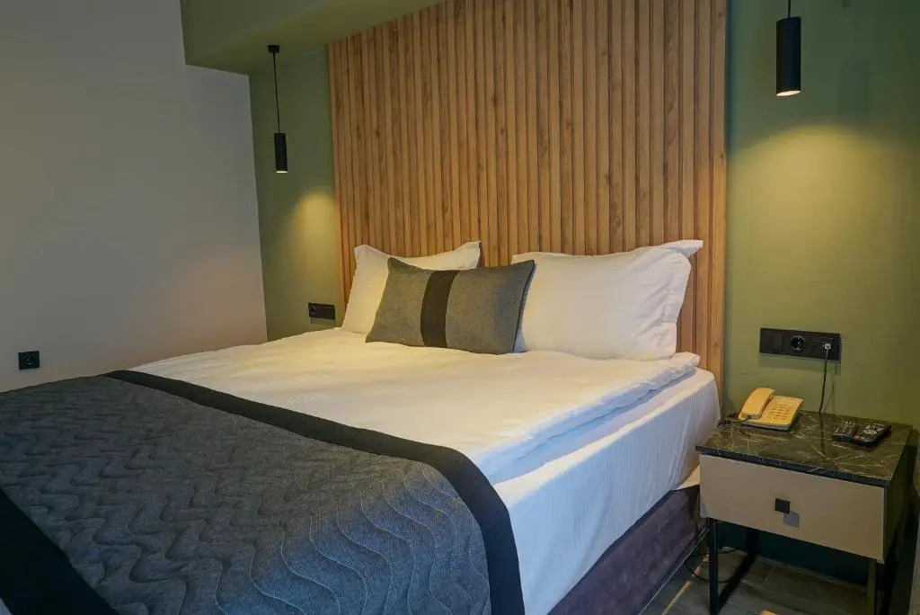Polek Hotel
