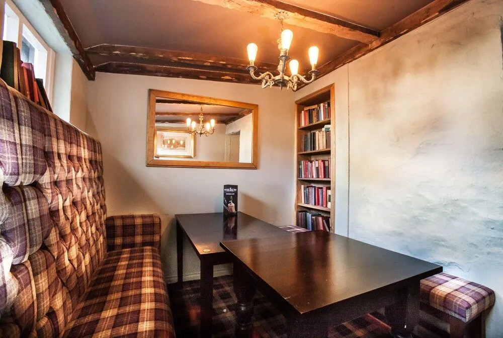 Black Bull Inn, Moffat