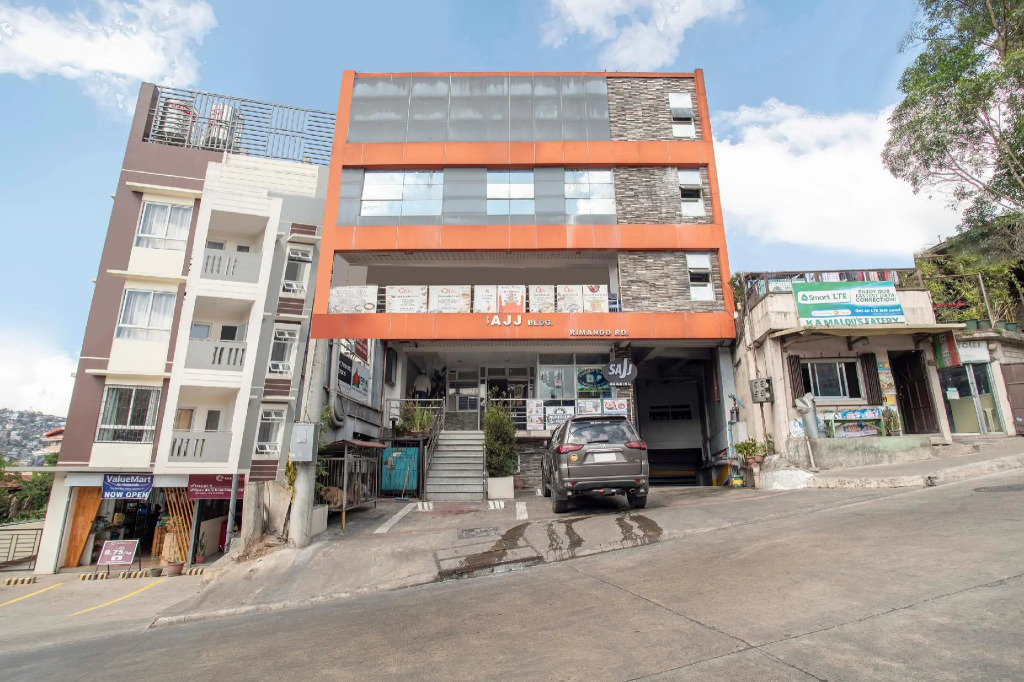 OYO 549 Sajj Bldg