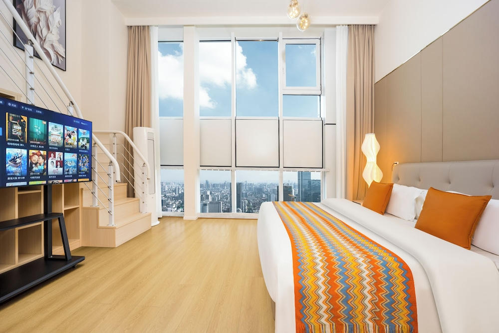 The HEJINN House Design Lofts & Suites-Chunxi Road T,aikoo Li Branch