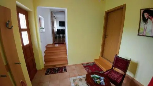 Apartments Ina