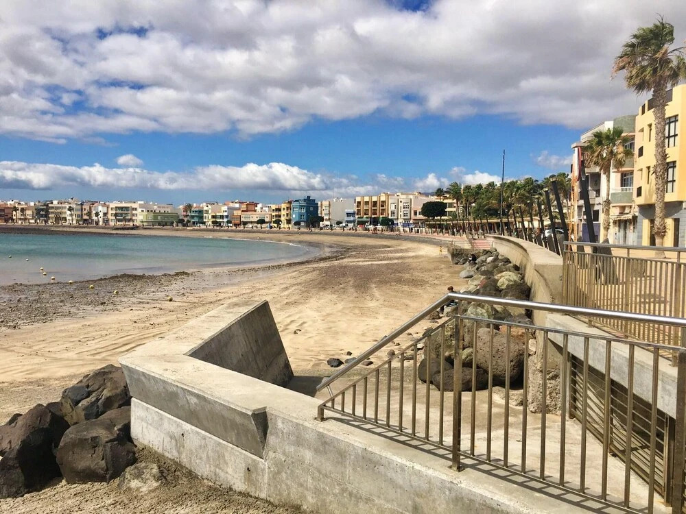 Apartment With one Bedroom in Arinaga, With Wonderful Mountain View and Wifi - Near the Beach