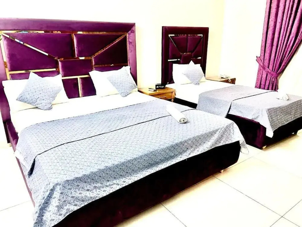 Amada Family Guest House