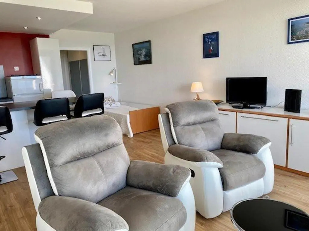 Appartement Quiberon, 1 pièce, 2 personnes - FR-1-478-56
