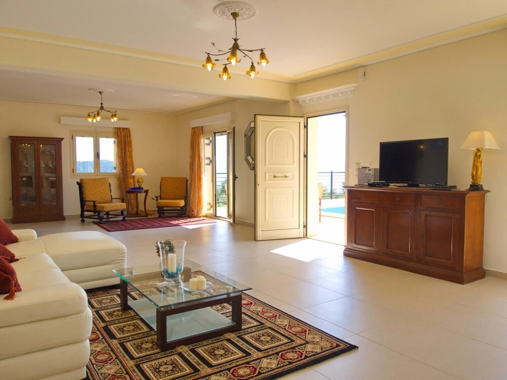 Villa Mandola Dazzling Views of Pine Trees Blue sea