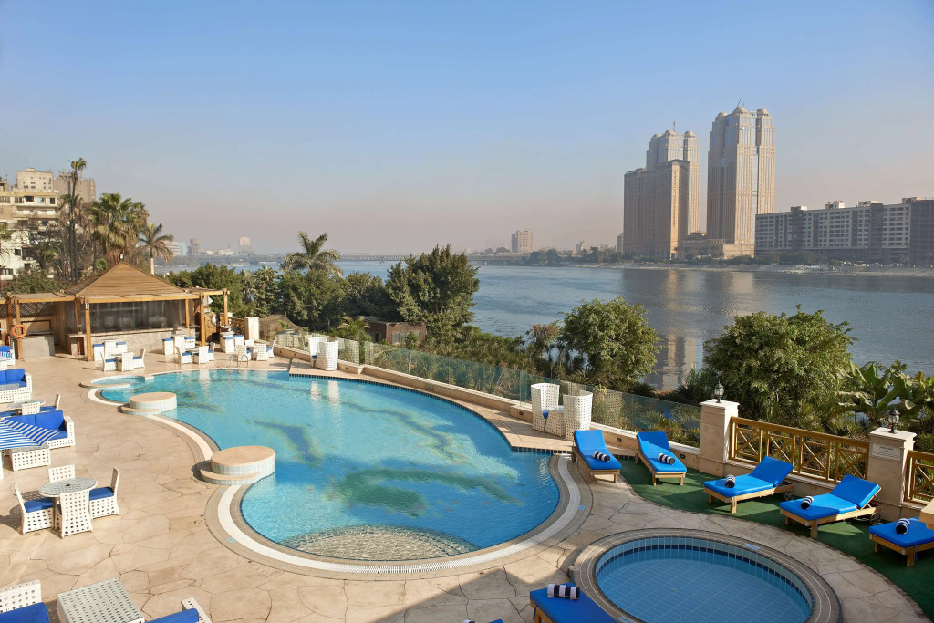 Отель Hilton Cairo Zamalek Residences
