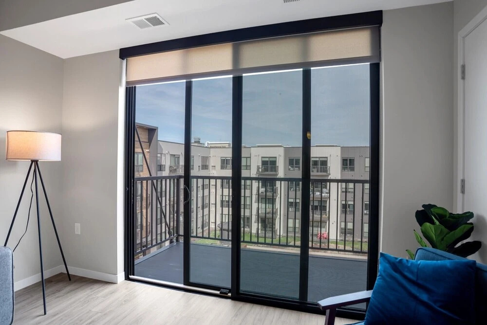 FRONTDESK Confluence on 3rd Apt Downtown Riverwalk Trails