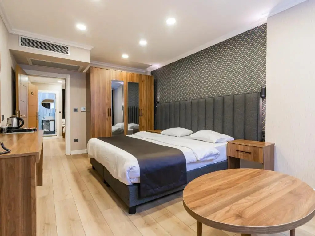 EÖB TAKSİM HOTEL