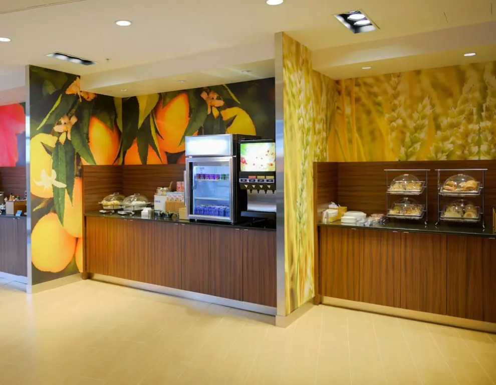 Fairfield Inn and Suites Canton South