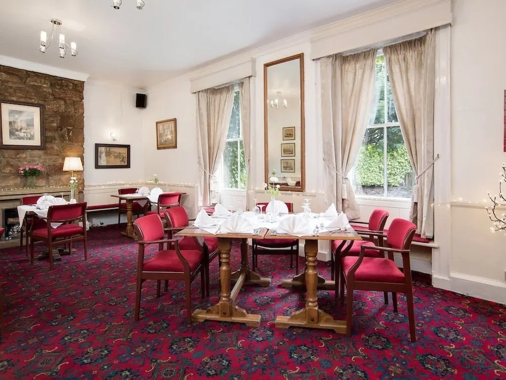 Tankerville Arms Hotel
