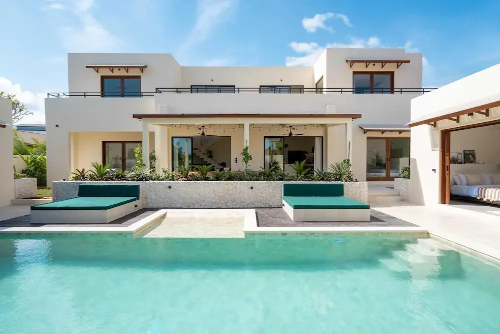 Rumah Tiha - Launch Promo Luxury 6BR Villa in Pererenan Canggu