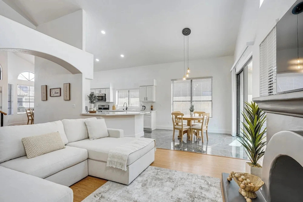 Recently Remodeled Avondale Retreat, Private Yard