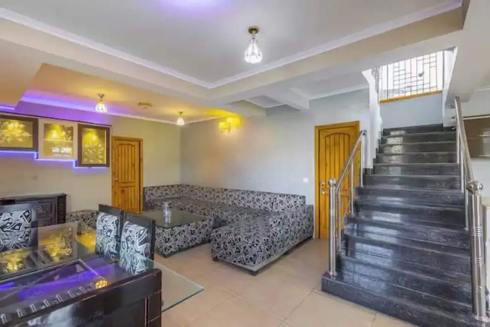 Neem Karoli Green Valley Luxury Villa